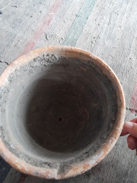 Розмальовані вазончики