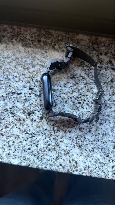 Apple Watch Series 8
