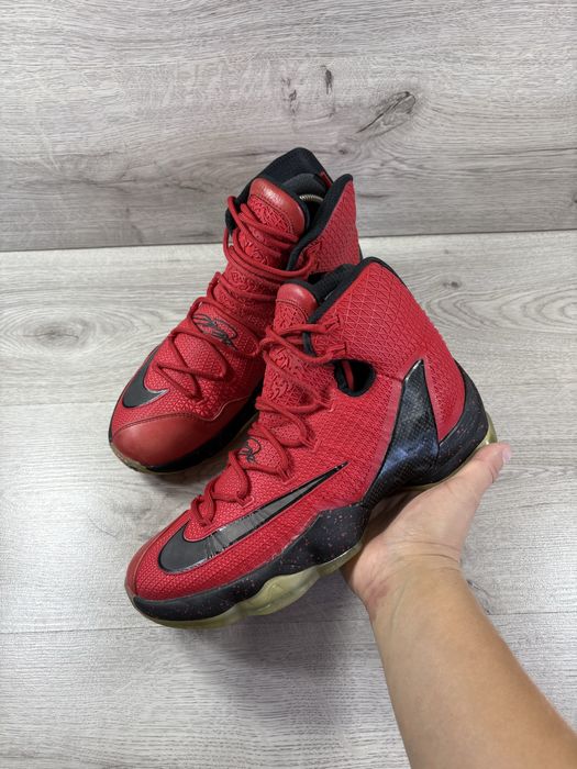 Nike Lebron чоловічі кросівки 41 розмір