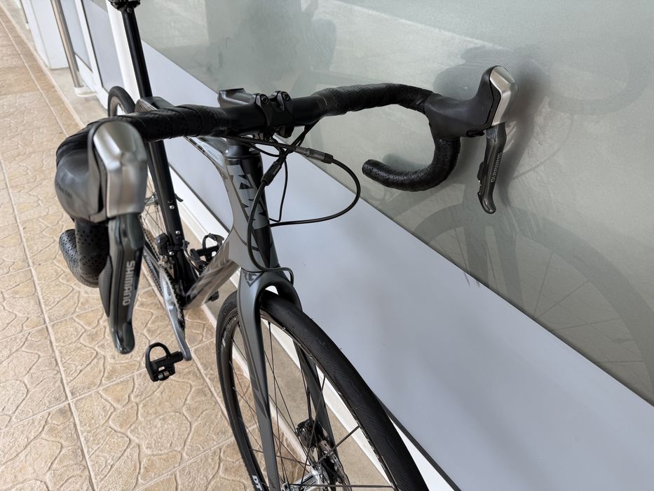 Bicicleta de estrada - Di2 - Disco