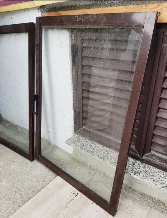 Janelas e portadas64551610324482120