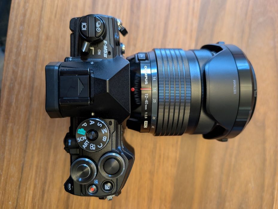 Olympus OM-D E-M5 Mark III + M.Zuiko 12-40mm f/2.8 PRO