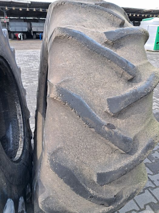 Opony goodyear od kombajnu claas mega