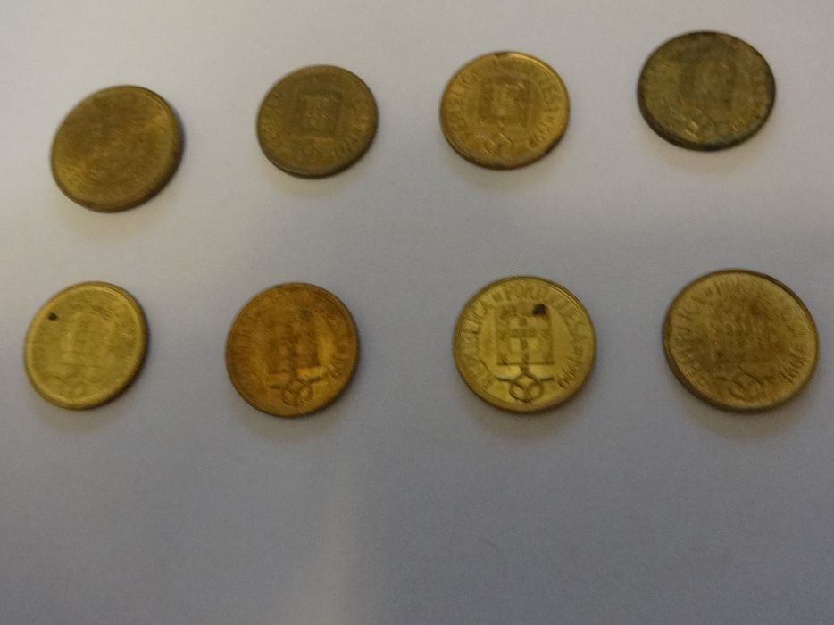 Moedas de 1$00, 5$00 e 10$00 Republica Portuguesa