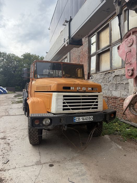 Автокран кран Краз 3575