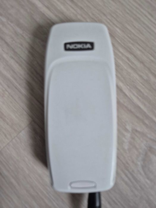 Telefon komórkowy