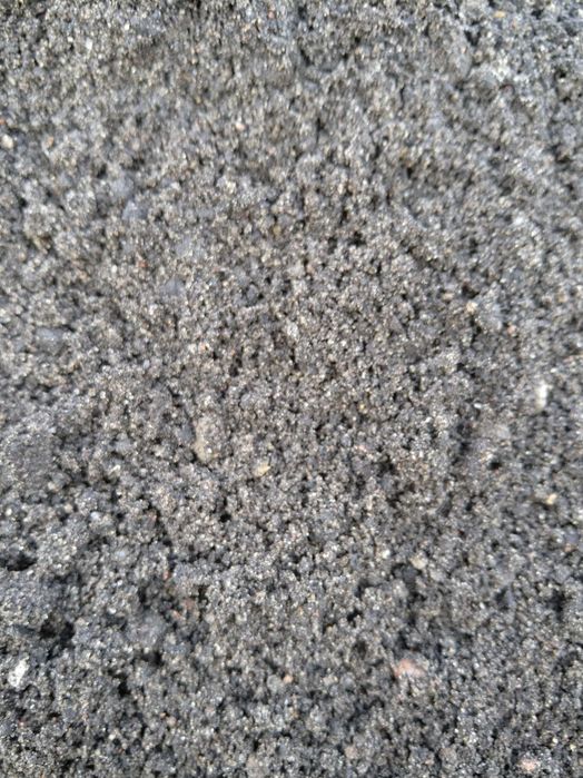 Ziemia Ogrodowa KOMPOSTOWA do roślin ozdobnych, bylin, kwiatów, warzyw