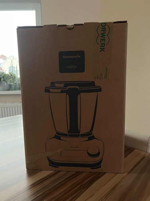 nowa stacja thermomix friend z naczyniem tm6