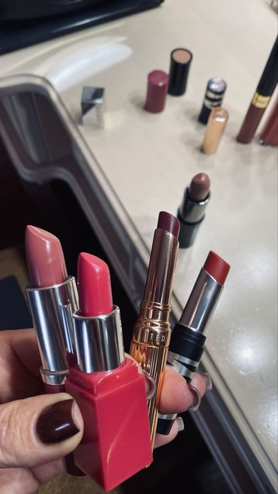 Косметика Clinique,NYX,Ted Baker