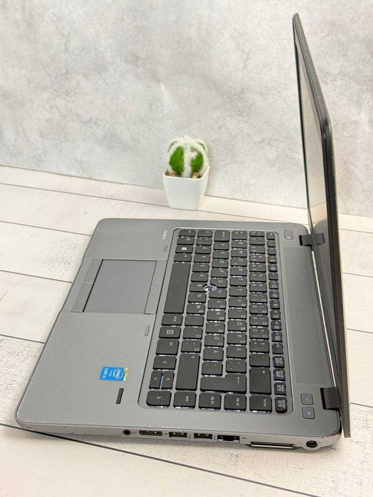 HP 840 G2 intel i5-5200 8ram ssd 120  14 дюймів