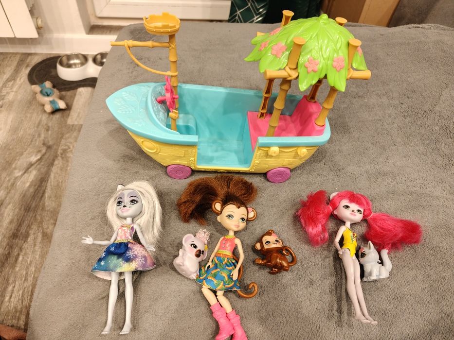 Sprzedam zabawki lalki enchantimals