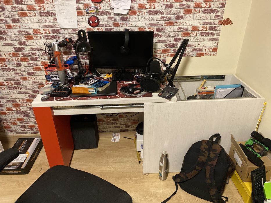 Secretária de criança extensivel da Octosolido