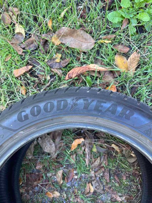 Шина Goodyear б/у 2024