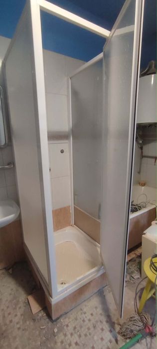 Kabina prysznicowa z demontażu razem z brodzikiem oddam