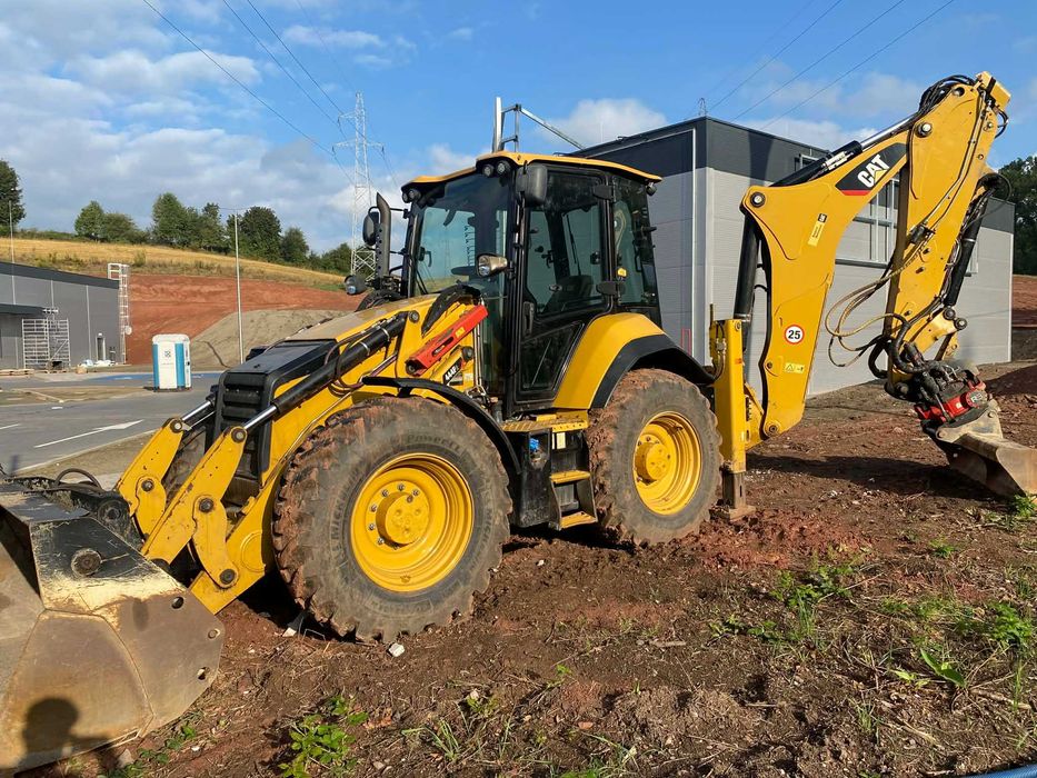 Usługi/Wynajem Koparko-Ładowarka z operatorem! (roboty ziemne)