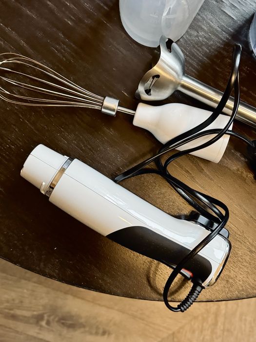 Blender Tefal InfinyForce 1000W – działa, uszkodzony