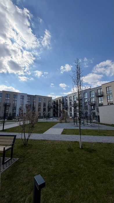 Продаємо БЕЗ КОМІСІЇ квартиру з ремонтом 2кім+кухня студіо новобуд 3-й поверх Басівка ПАРКСАЙД