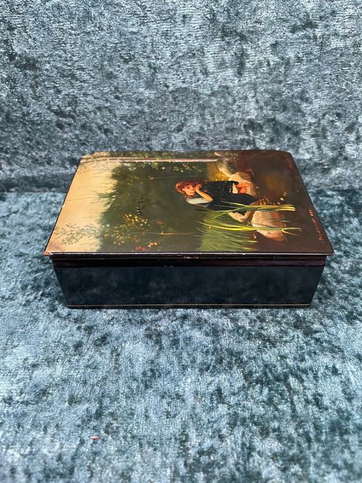 Шкатулка Палех 1960 год Федоскино автор Казаков