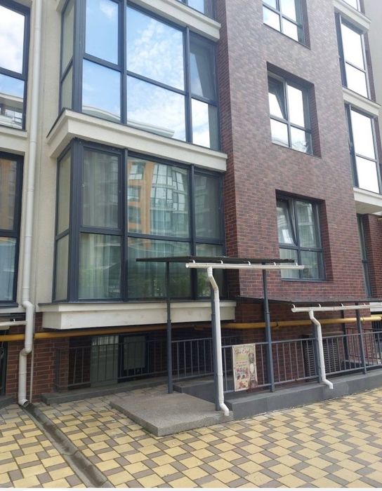 Оренда комерційного приміщення на Прорізній