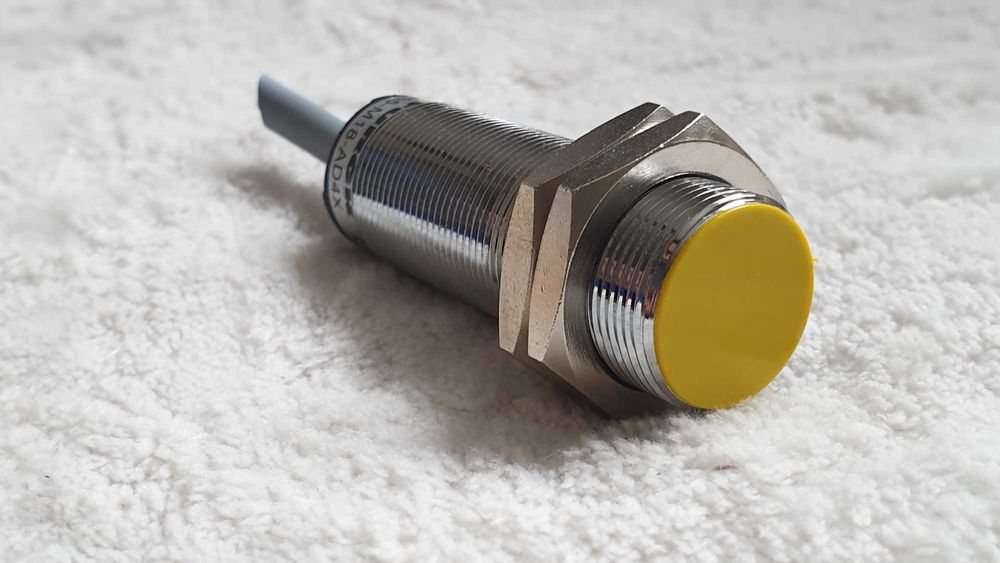 Czujnik indukcyjny Turck, Bi5-M18-AD4X , NOWY