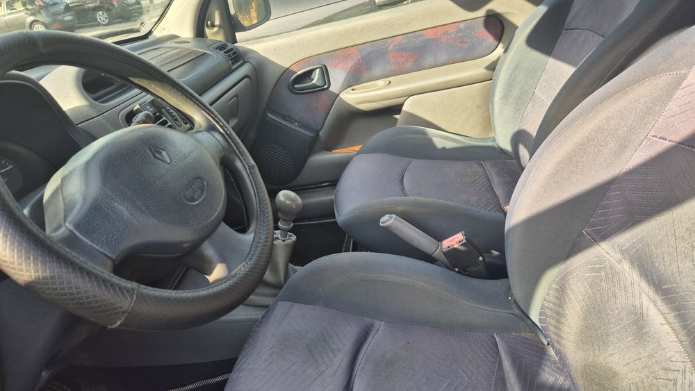 Renault clio 1.9