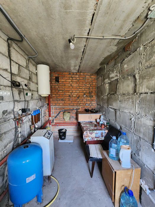 Продам Будинок Боярка, Віта Поштова, 6 соток, гараж, газ поруч.