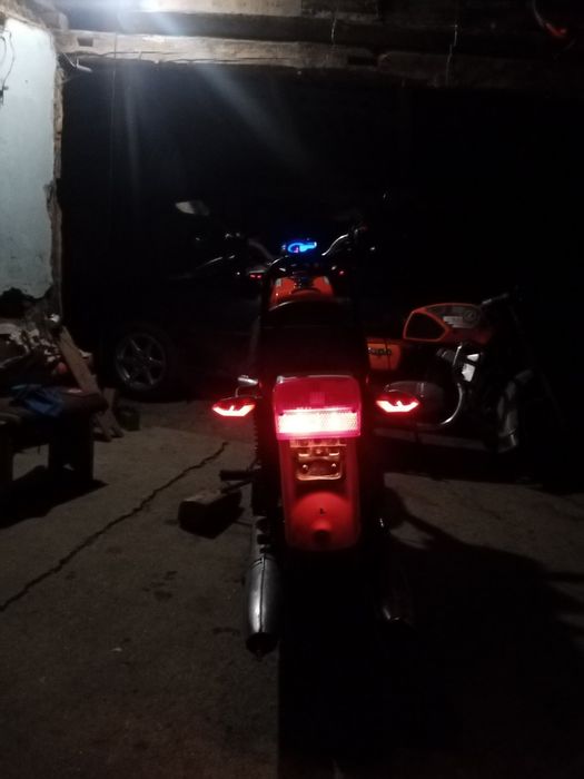 Продам чізет мотоцикил