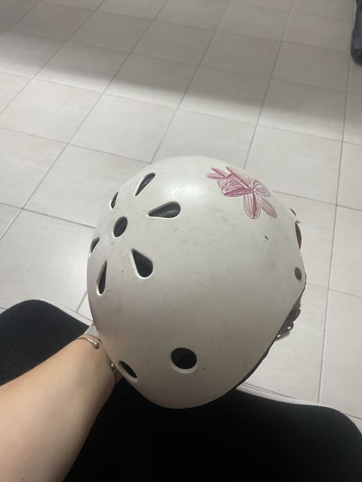 Capacete de crianca