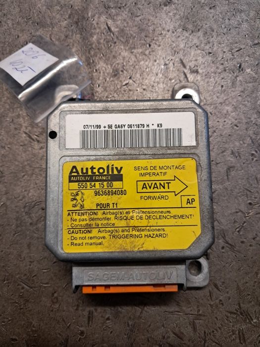 Moduł sensor Air Bag Peugeot 206 Rok 2000 Benzyna 1.4 8v