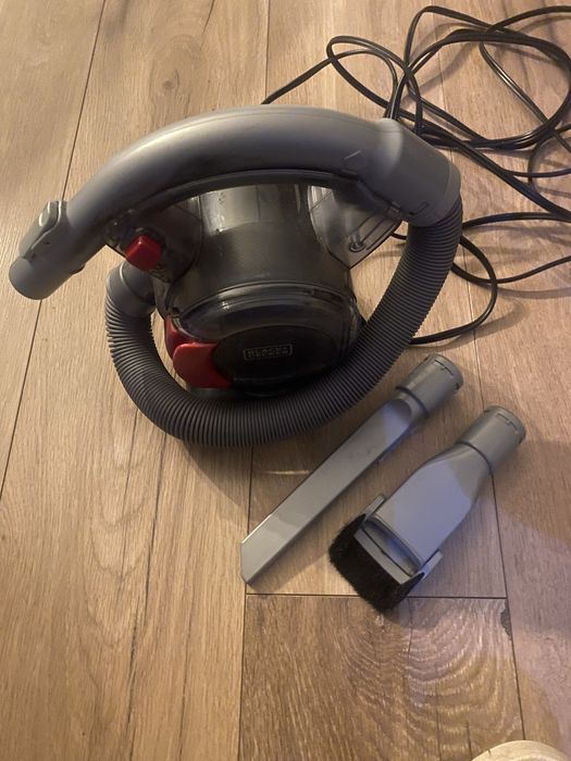 Odkurzacz reczny samochodowy PD1200AV black decker