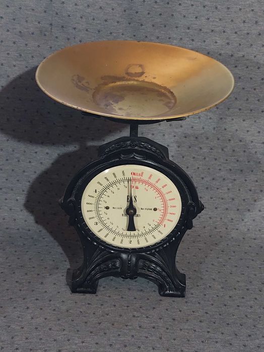 Balança rara antiga
