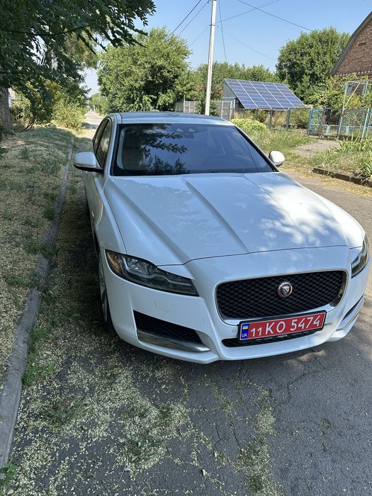 Автомобиль  Ягуар XF 260, JAGUAR  XF