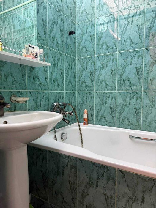 Продаж комфортної 3-кімнатної квартири на Масанах! Під Э відновлення