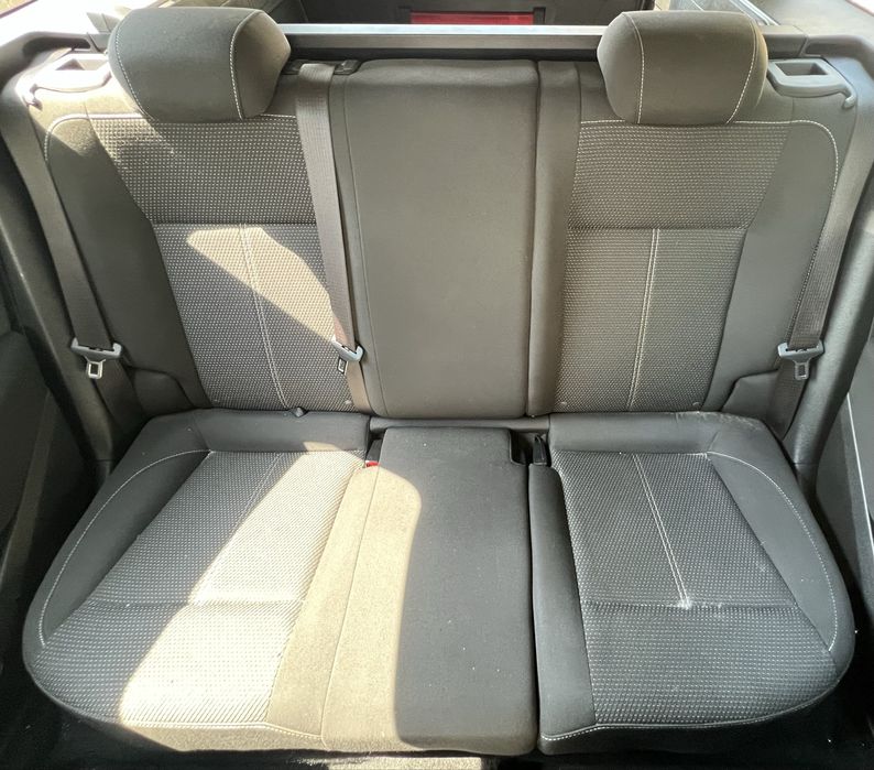 Bancos Opel Astra J Sports Tourer 2010 a 2016