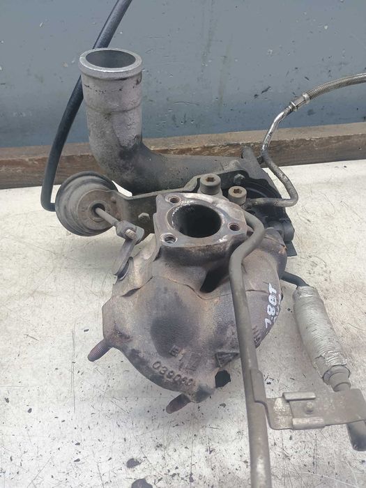 Turbosprężarka turbina 06A145704S 1.8 Turbo Audi A3 8L Golf IV AUM