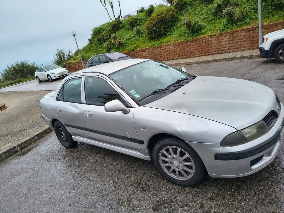 Mitsubishi carisma