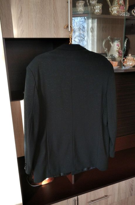 Чоловічий костюм