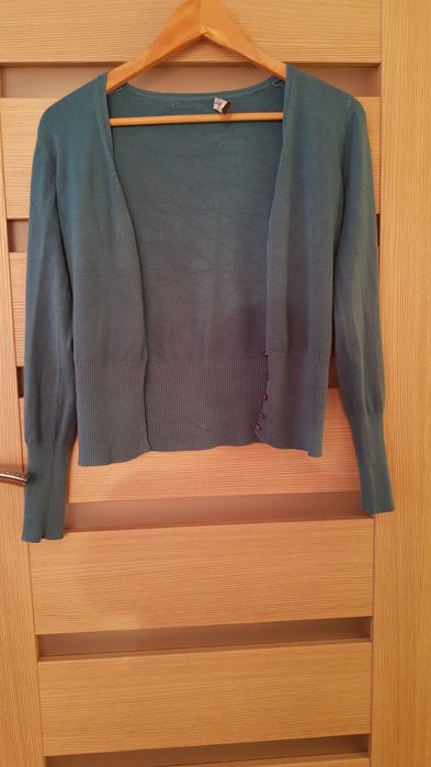 Sweterek  zielony S/M Miss two.