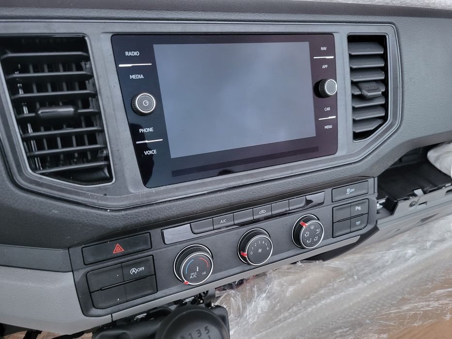 Торпедо, консоль магнітола підлога стеля Volkswagen Crafter 2017-2024