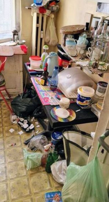 Opróżnianie sprzątanie