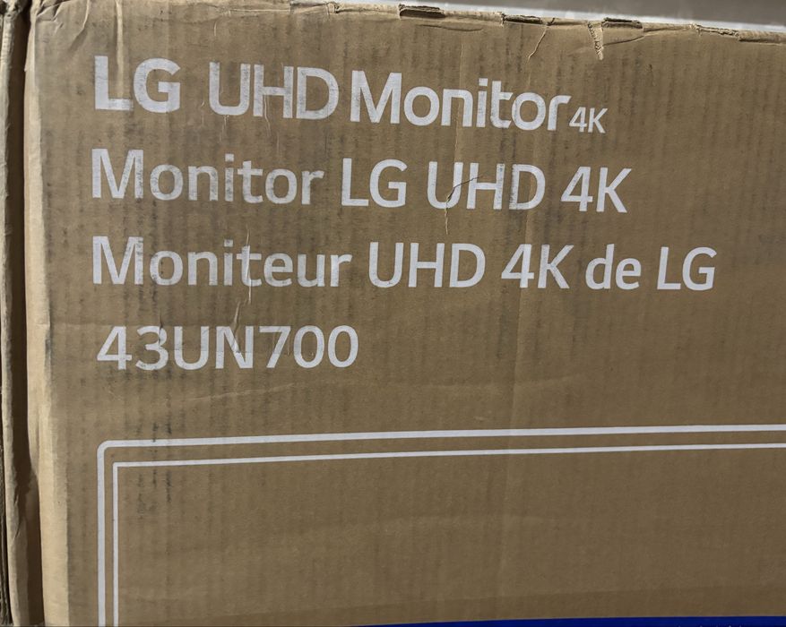 Монитор LG UHD 4K 43UN700