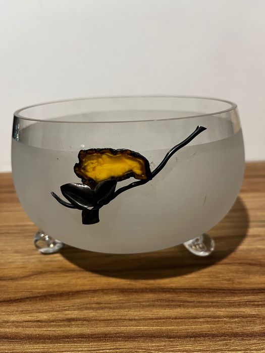 Ozdobna miska szklana