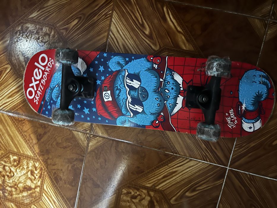 Skate como novo bom pras crianças