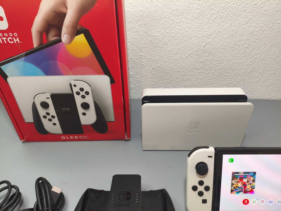 Nintendo Switch Oled Branca