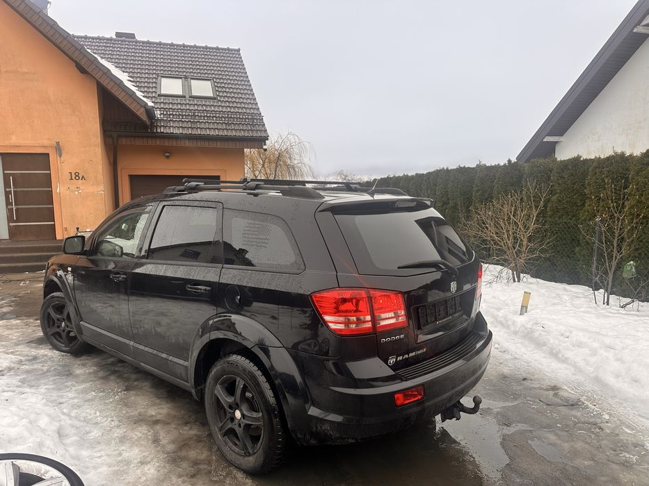 Dodge Journey 2.4 benzyna 5 osobowy