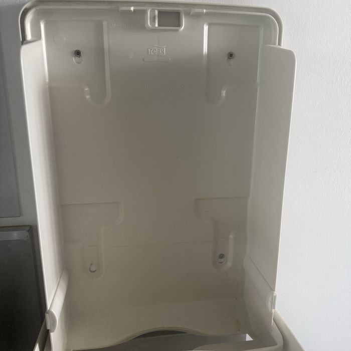 Dispensador papel mãos Tork