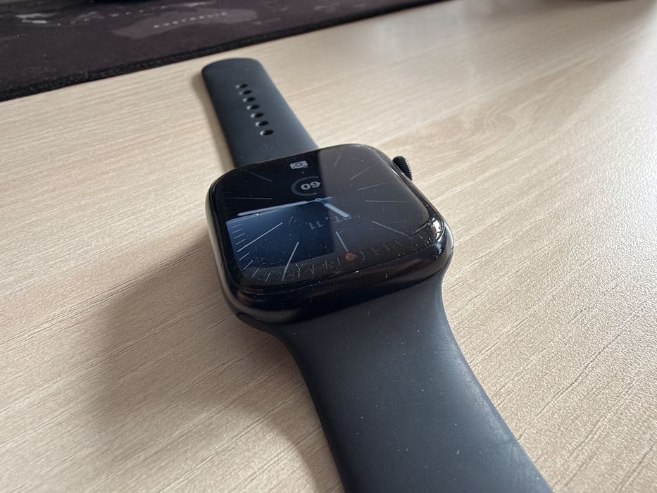 Apple Watch 7 45mm Midnight Aluminium GPS