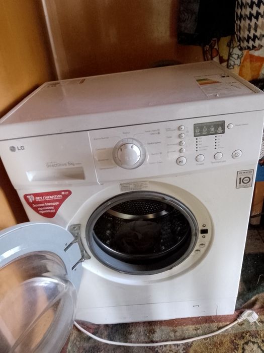 Продам пральну машинку LG