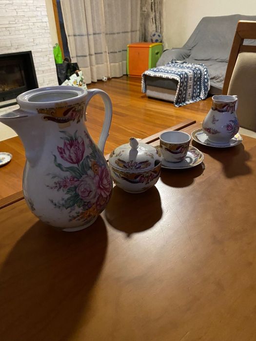 Tea Sets424444636924497926