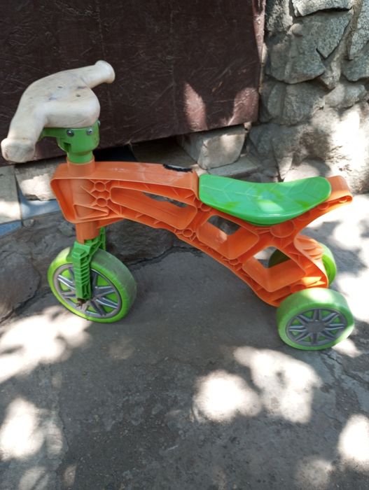 Дитячий беговел 14", велосипед 14" та 16".